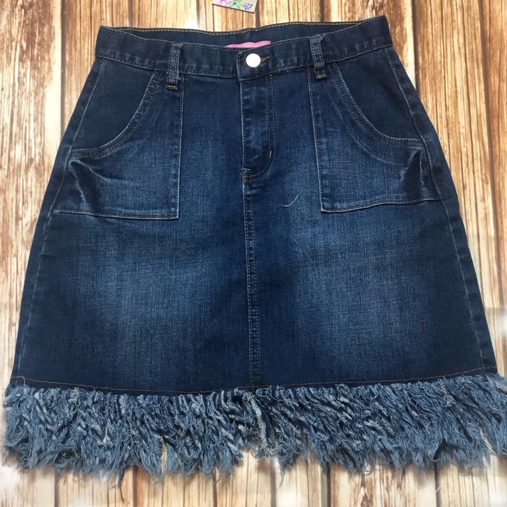 Nyla & Noelle Sanora Frayed Jean Mini Skirt